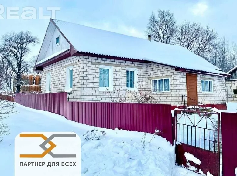 House 68 m² Kamsamolskaja, Belarus