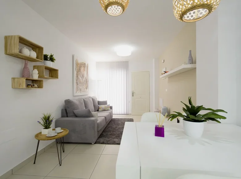 Apartamento 2 habitaciones 75 m² Elche, España