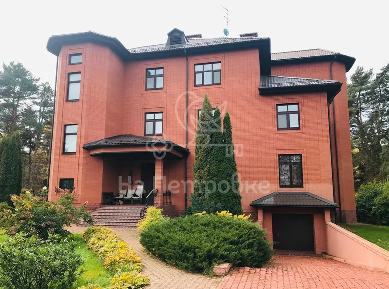 House 848 m² Krasnogorsky District, Russia