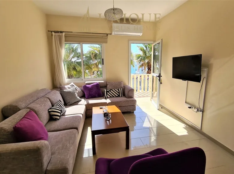 2 bedroom apartment 71 m² Paphos Municipality, Cyprus