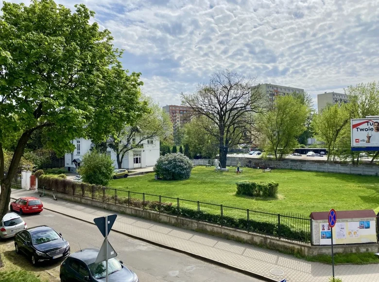 Mieszkanie 2 pokoi 64 m² Łódź, Polska