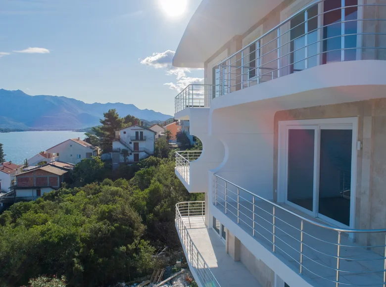 3 room apartment 90 m² Krasici, Montenegro