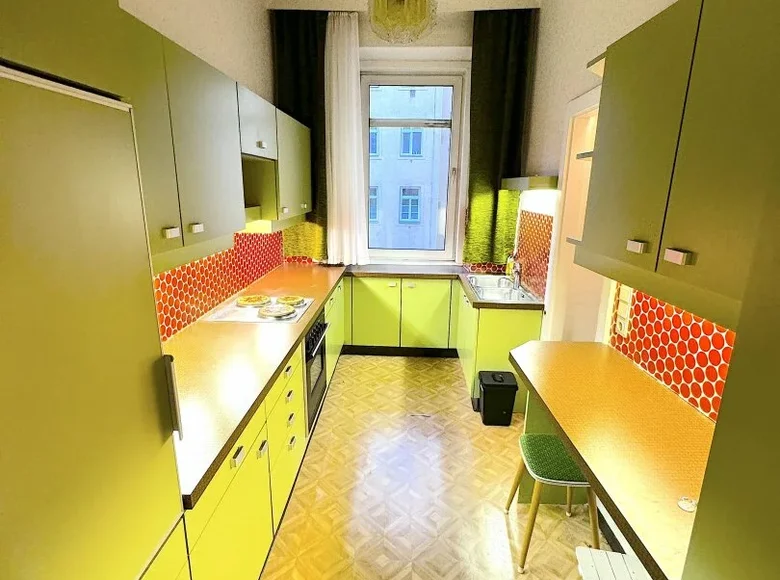 Квартира 2 комнаты  Вена, Австрия