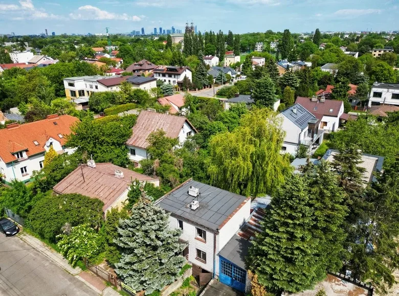 Земельные участки 1 комната 780 м² Варшава, Польша