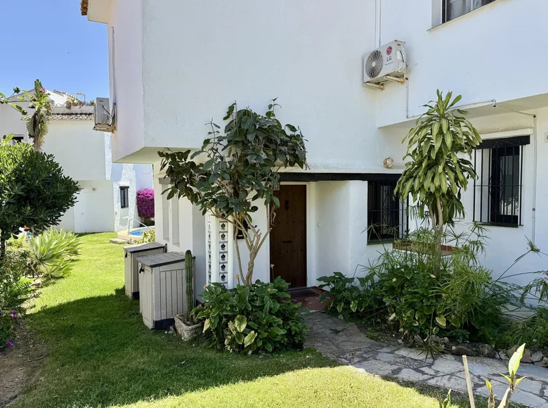 Villa mit 2 Schlafzimmern 129 m² Mijas, Spanien