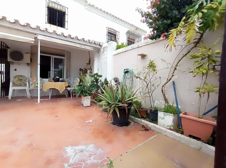 3 bedroom house 98 m² Fuengirola, Spain