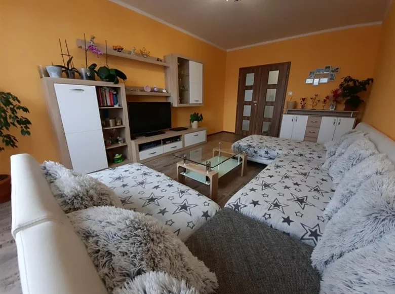 4 bedroom apartment 89 m² okres Plzen-mesto, Czech Republic