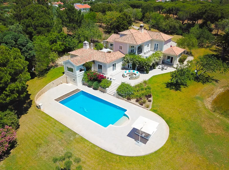 4 bedroom Villa 410 m² Almancil, Portugal