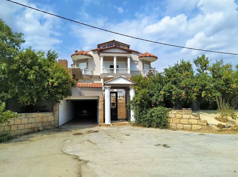 6 room villa 400 m² Mavrothalassa, Greece