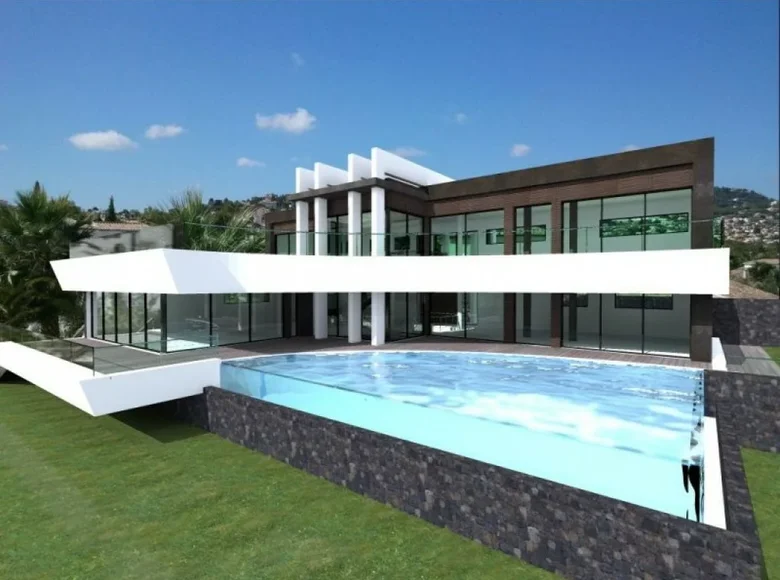 5 bedroom villa 817 m² Denia, Spain