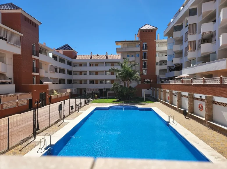 Apartamento 3 habitaciones 111 m² Estepona, Španjolska
