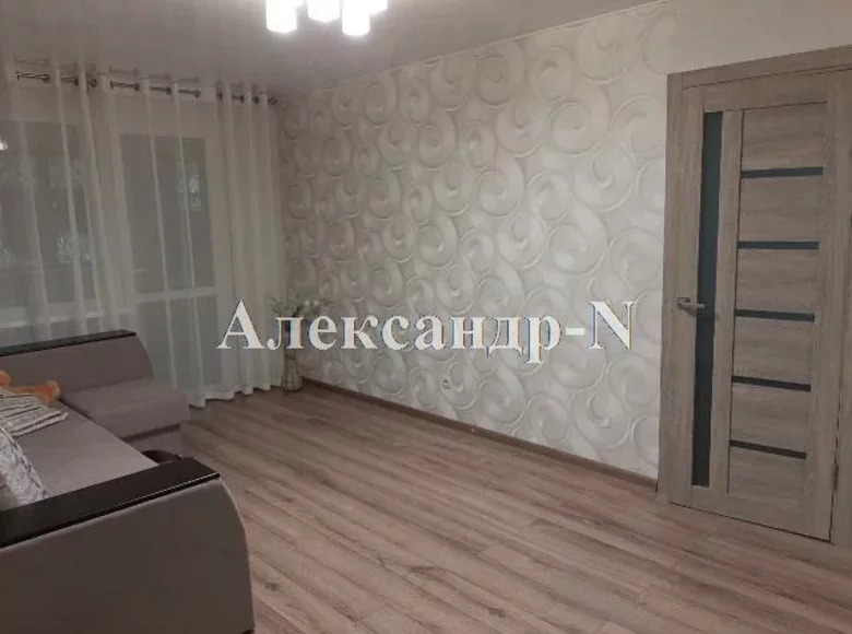 Mieszkanie 4 pokoi 100 m² Odessa, Ukraina