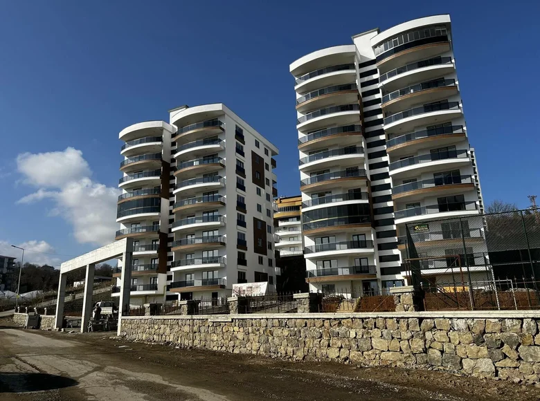 Mieszkanie 4 pokoi 185 m² Ortahisar, Turcja