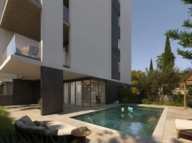 4 bedroom apartment 208 m² Germasogeia, Cyprus