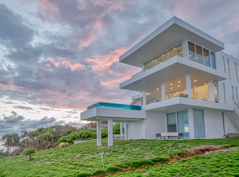 Haus 7 Schlafzimmer 602 m² West Bay, Honduras