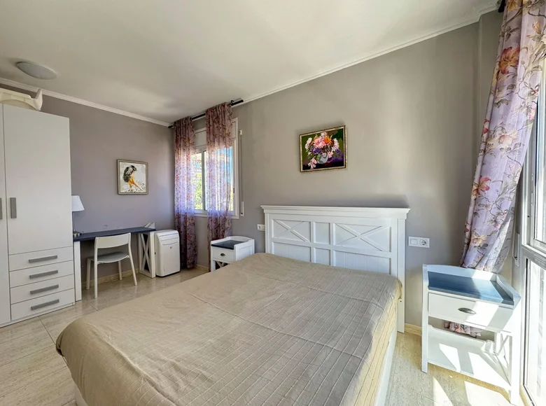 2 bedroom apartment 63 m² Lloret de Mar, Spain