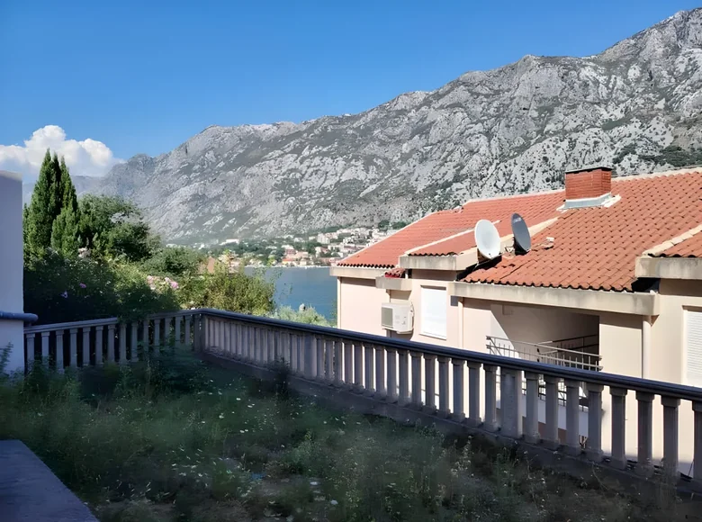 Mieszkanie 1 pokój 42 m² Kotor, Czarnogóra