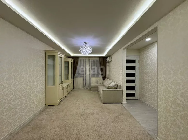 Kvartira 3 xonalar 45 m² Samarqandda
