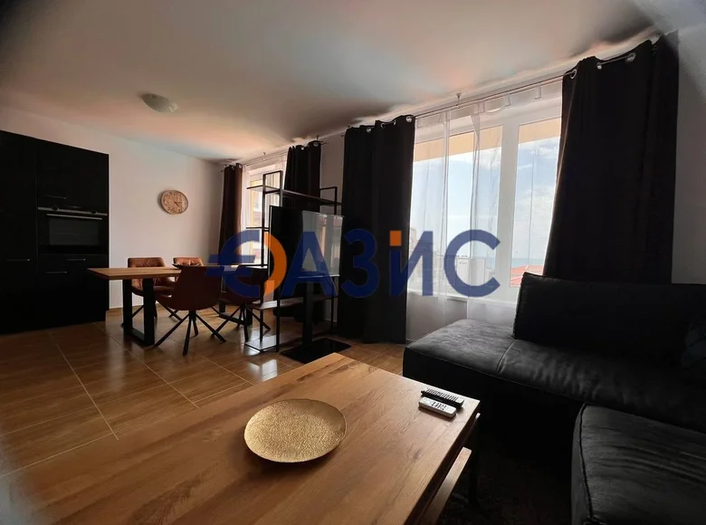 Квартира 3 комнаты 118 м² Святой Влас, Болгария
