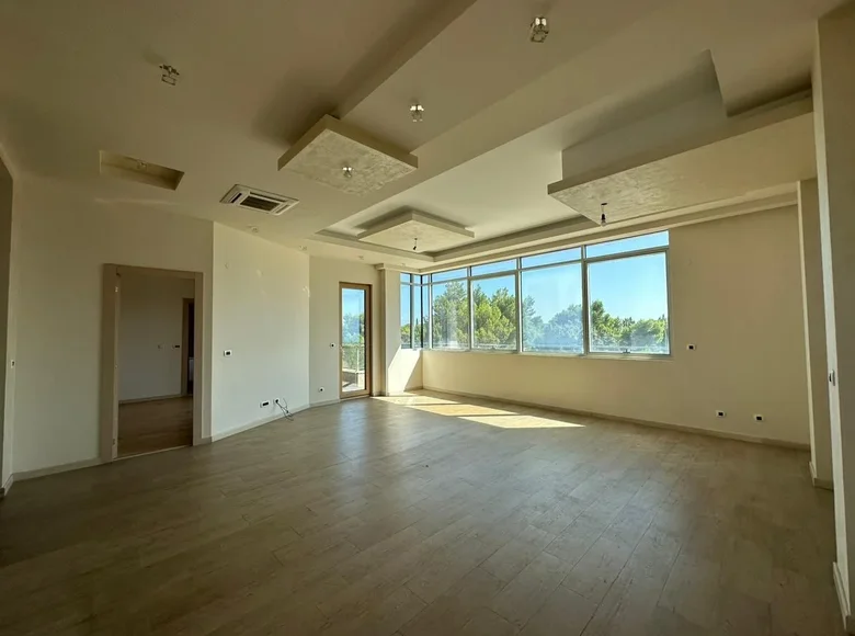 Apartamento 2 habitaciones 117 m² Budva, Montenegro