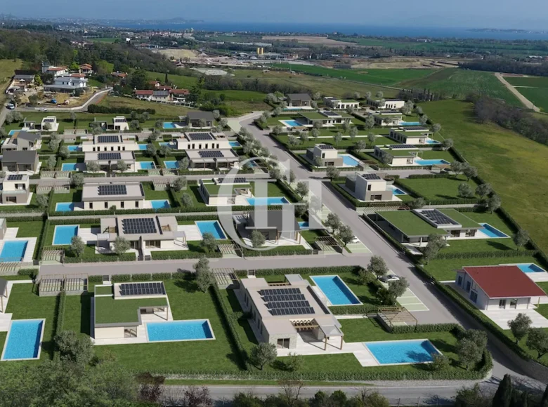 2 bedroom apartment 120 m² Lonato del Garda, Italy