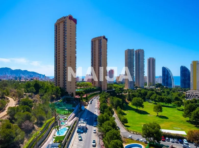 2 bedroom apartment 80 m² Benidorm, Spain