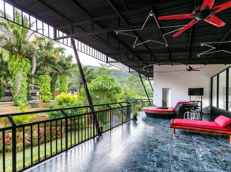 Villa 9 habitaciones 1 800 m² Chalong, Tailandia