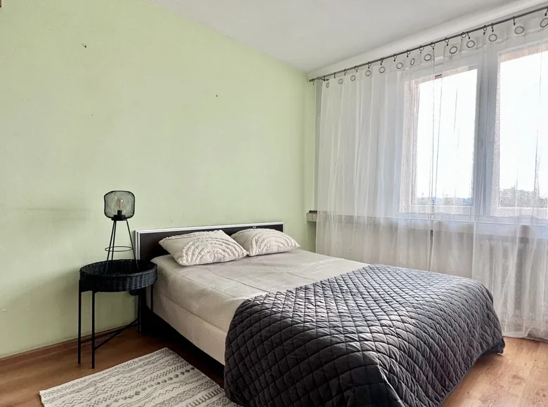 2 room apartment 38 m² Lodz, Poland