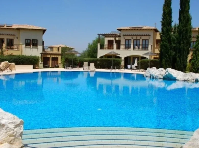 2 bedroom apartment 110 m² Kouklia, Cyprus
