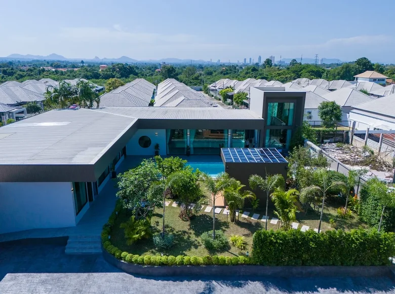 Вилла 6 спален 550 м² Huai Yai, Таиланд