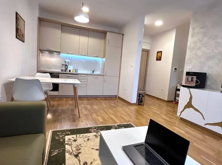 Wohnung 1 Schlafzimmer 44 m² Becici, Montenegro