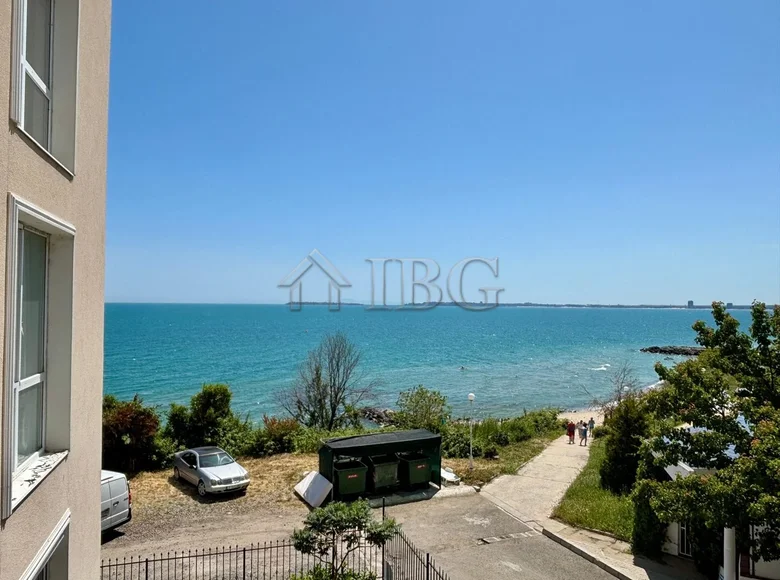 Квартира 2 комнаты 62 м² Святой Влас, Болгария