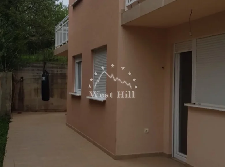 Apartamento 1 habitación 45 m² Herceg Novi, Montenegro