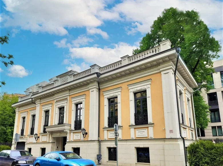 Office 1 270 m² in Central Administrative Okrug, Russia