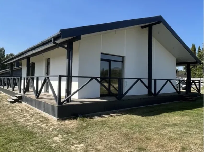 Casa 110 m² Astrasyckaharadocki siel ski Saviet, Bielorrusia