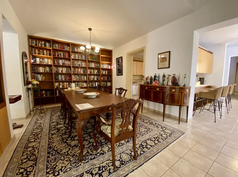 3 bedroom house 428 m² Moniatis, Cyprus