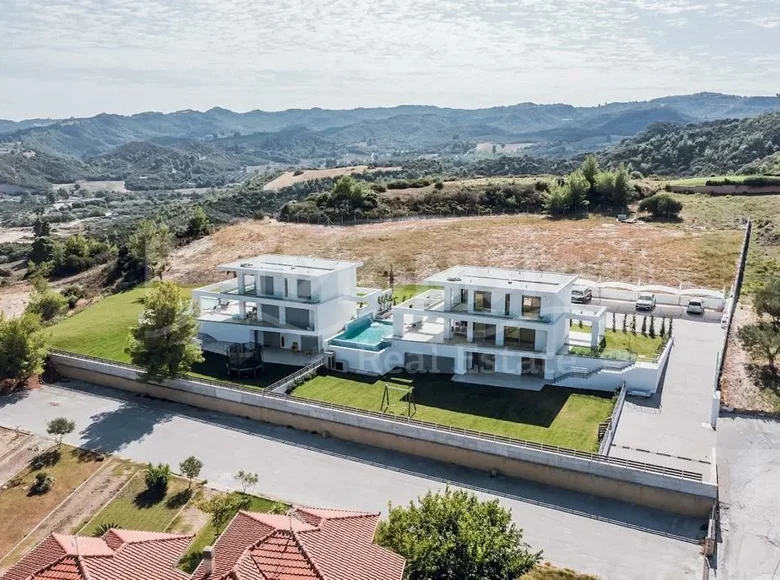 5 bedroom house 250 m² Chaniotis, Greece