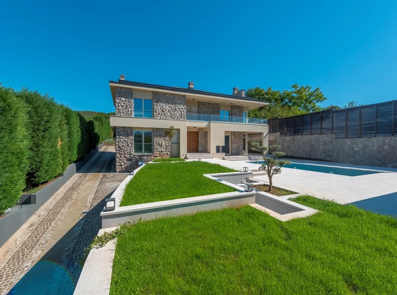 Maison 11 chambres 578 m² Podgorica, Monténégro