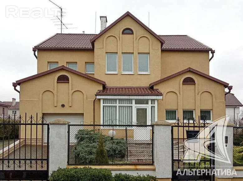 House 232 m² Brest, Belarus