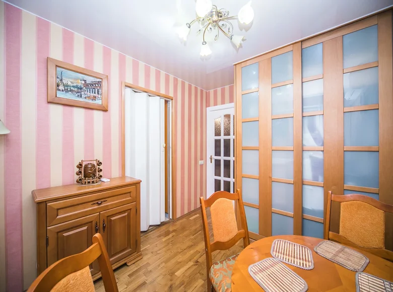 Appartement 4 chambres 59 m² Minsk, Biélorussie