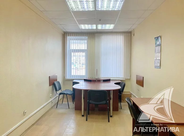 Pomieszczenie biurowe 143 m² Brześć, Białoruś