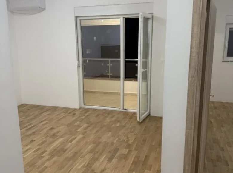 Wohnung 1 Schlafzimmer 43 m² Boreti, Montenegro