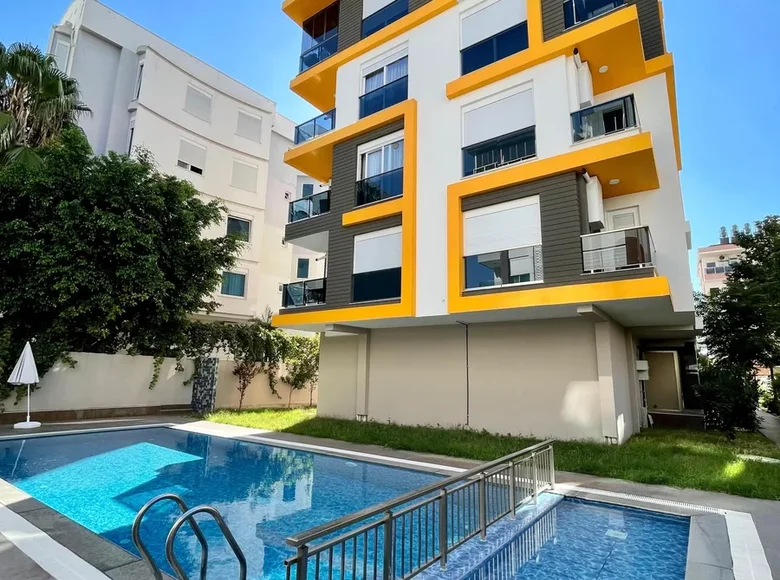 Appartement 3 chambres 90 m² Muratpasa, Turquie
