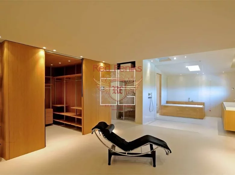4-Zimmer-Villa 410 m² Terni, Italien