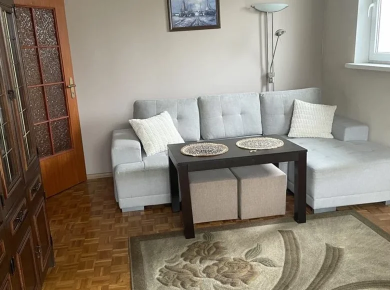 3 room apartment 64 m² in Warsaw, Poland