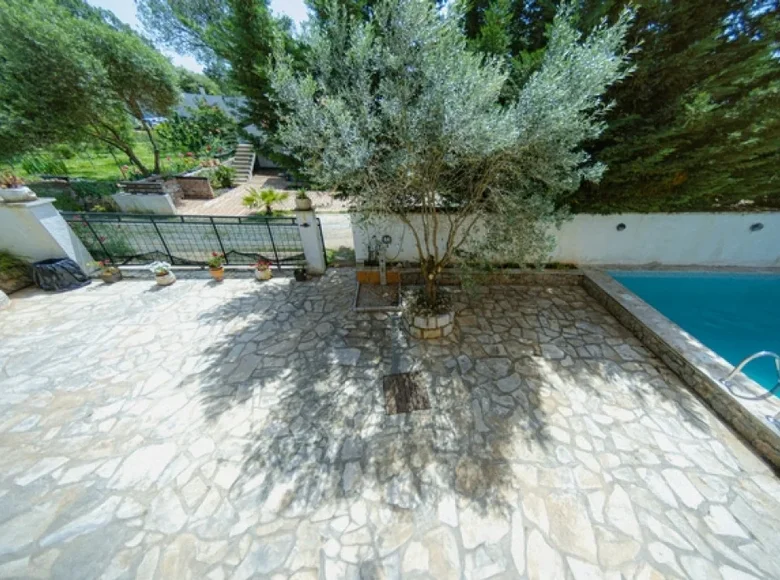 6 bedroom house 300 m² Krimovice, Montenegro