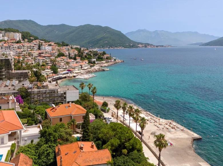 Haus 6 zimmer 129 m² Herceg Novi, Montenegro