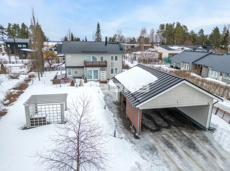 4 bedroom house 180 m² Oulun seutukunta, Finland