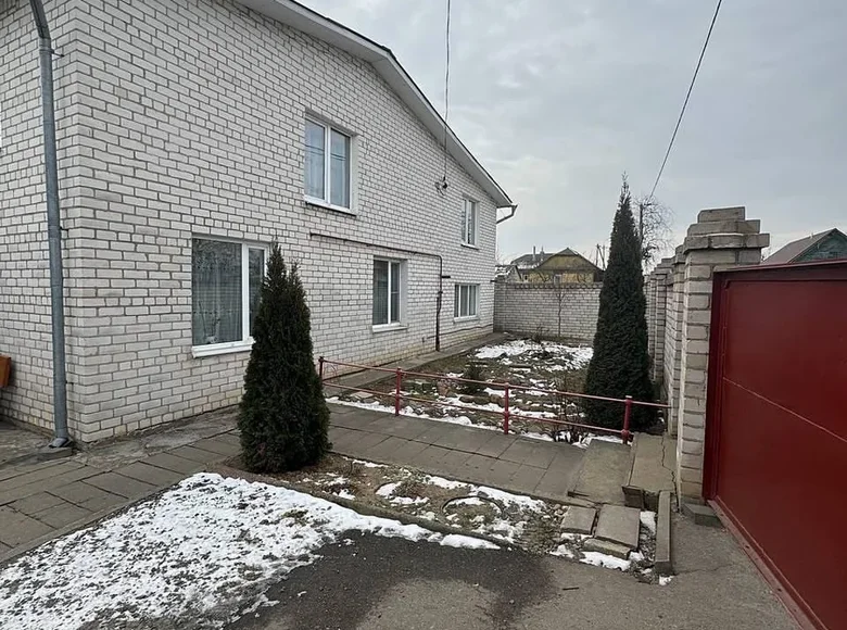 House 229 m² Baranavichy, Belarus