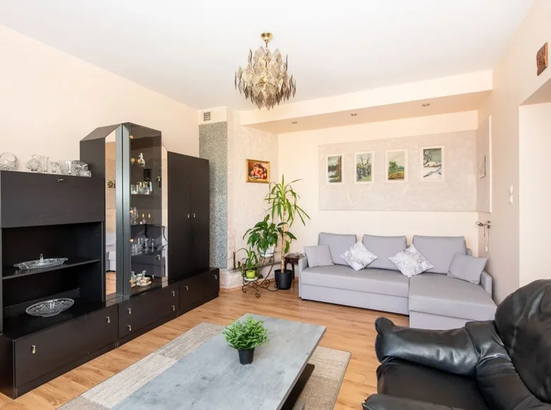 Appartement 1 chambre 38 m² Poznań, Pologne